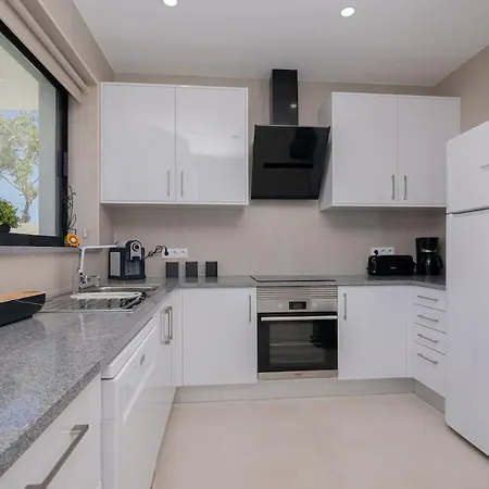 Sirius House Pensionat 4*