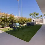 Πανσιόν Sirius House 4*