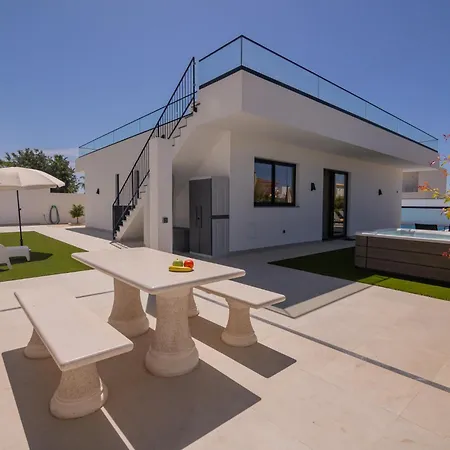 Sirius House Holiday home