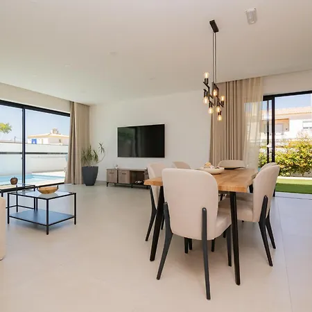 Holiday home Sirius House Guia (Faro)