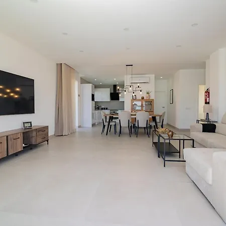 Sirius House ゲストハウス